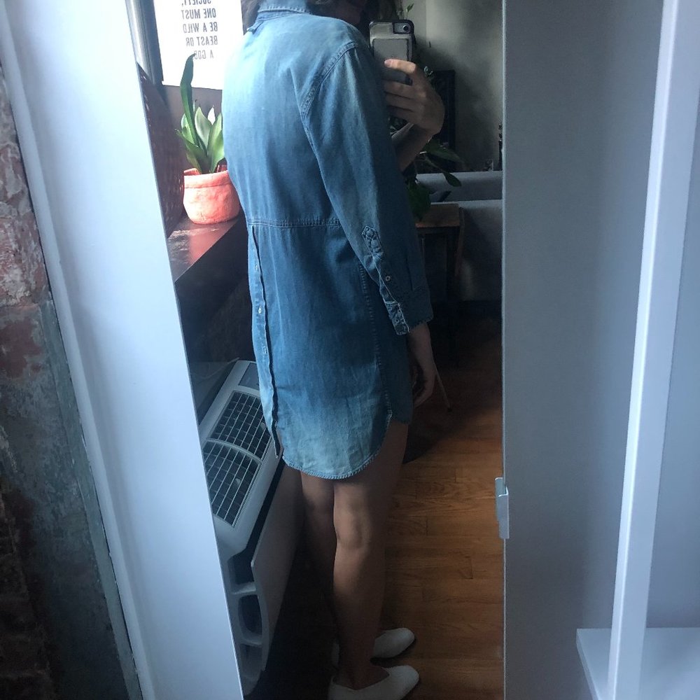 Levi’s denim button down two pocket tunic shirt - Picture 7 of 8